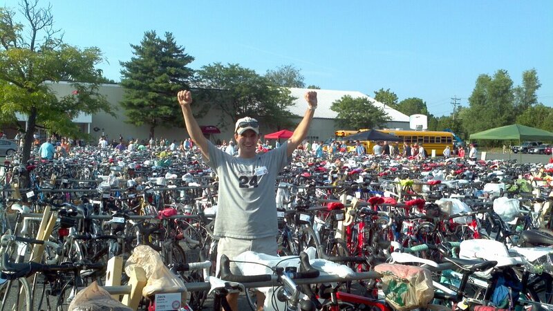 /pfpphotos/uploads/PM0235/PM0235.Gall.Ben in a sea of bikes.jpg